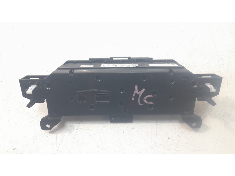 Recambio de mando climatizador para mazda 3 sedán (bp) evolution referencia OEM IAM BDMC61190A  