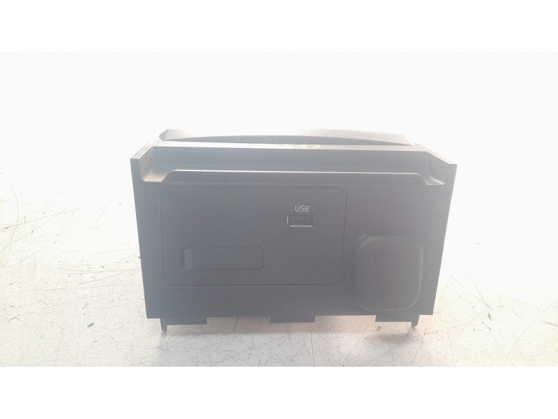 Recambio de modulo electronico para mazda 3 sedán (bp) evolution referencia OEM IAM BDGG669U0  