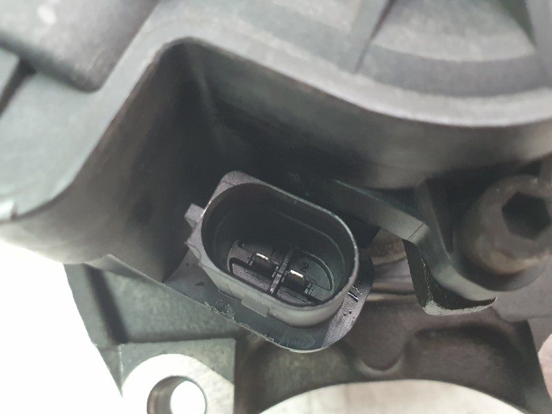 Recambio de pinza de freno trasera izquierda para seat leon sportstourer (kl8, kld) 2.0 tdi referencia OEM IAM 5R3615405  