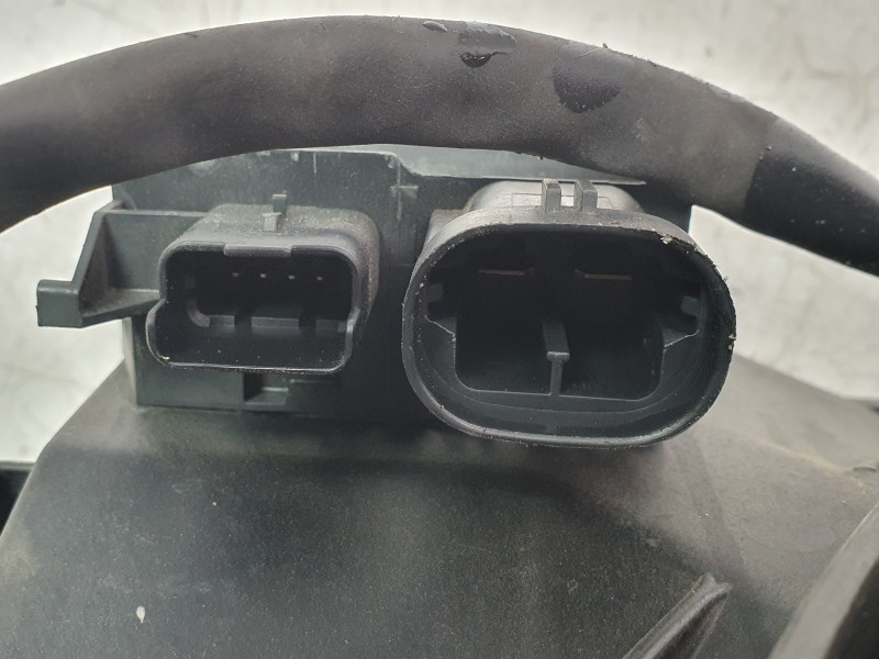 Recambio de electroventilador para citroën c4 picasso ii 1.6 bluehdi 120 referencia OEM IAM 9836636780  