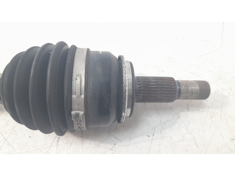 Recambio de transmision delantera izquierda para mazda 3 sedán (bp) evolution referencia OEM IAM GT002560X M1210 T97217