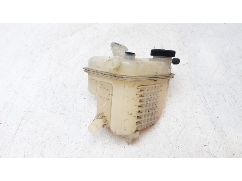 Recambio de deposito expansion para toyota c-hr (_x1_) 1.8 hybrid (zyx10_, zyx11_) referencia OEM IAM 164A20T021  