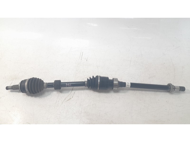 Recambio de transmision delantera derecha para mazda 3 sedán (bp) evolution referencia OEM IAM GT0L2550X  M1217 , T97222