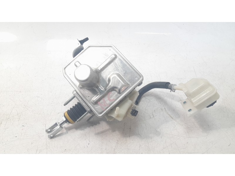 Recambio de abs para mazda 3 sedán (bp) evolution referencia OEM IAM BCYA437A0B  
