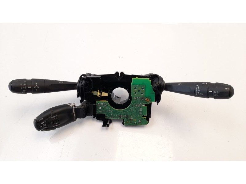 Recambio de mando multifuncion para citroen c3 feel referencia OEM IAM 98094484ZD  