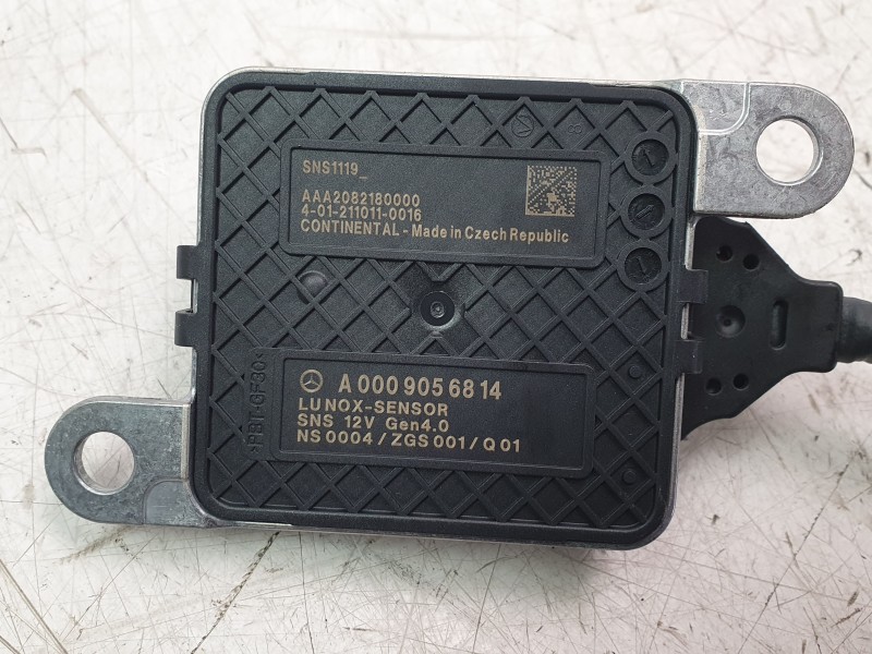 Recambio de mangueta trasera izquierda para mercedes-benz b-klasse (bm 247) b 200 d referencia OEM IAM A0009056814 AAA2082180000