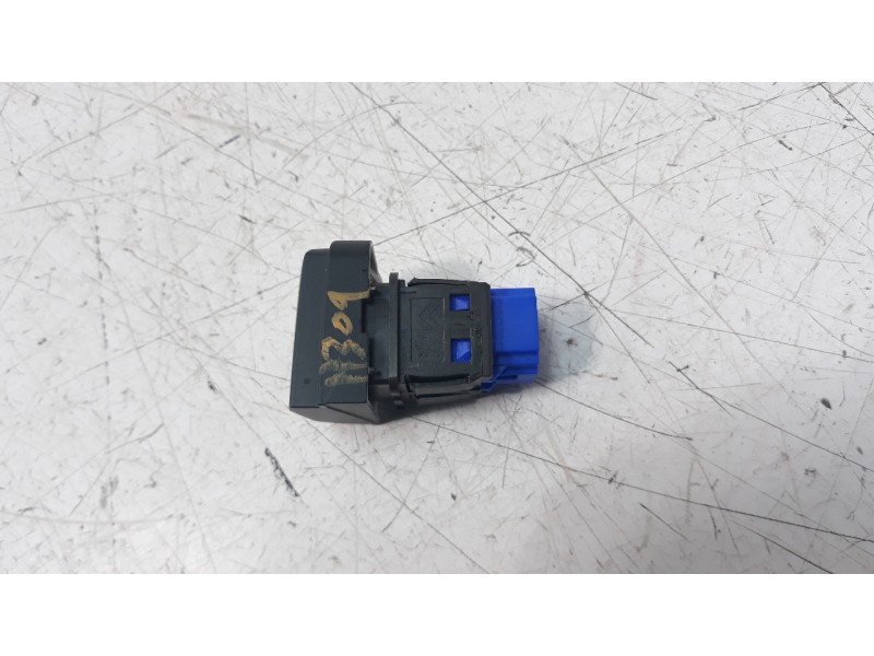 Recambio de warning para peugeot 208 1.2 12v vti referencia OEM IAM 96750916ZD  