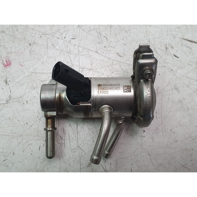 Recambio de inyector para mercedes-benz b-klasse (bm 247) b 200 d referencia OEM IAM A0004904000 21282033482402 