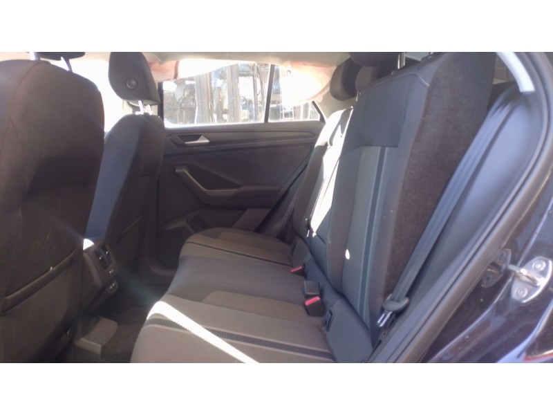 volkswagen t-roc (a11, d11) del año 2021