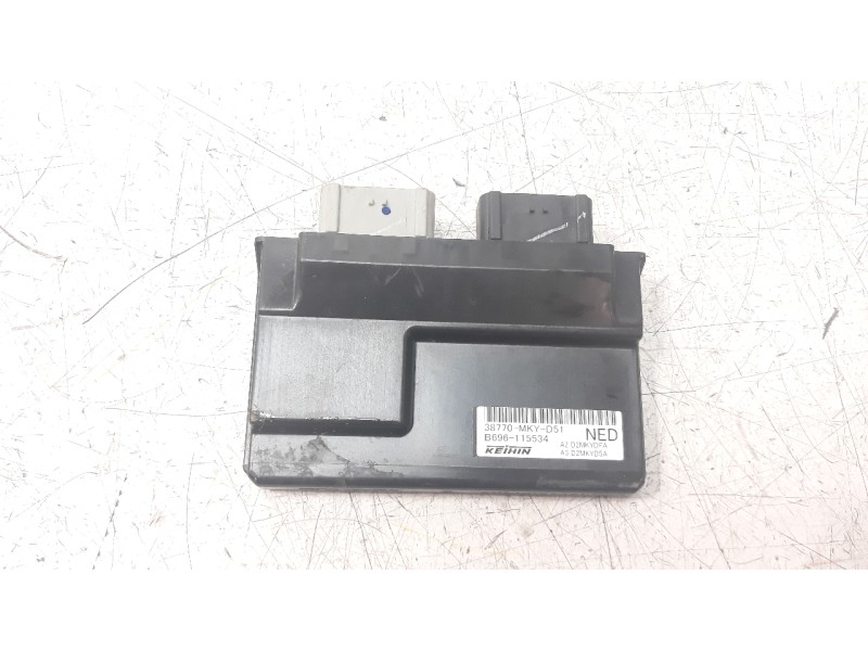 Recambio de centralita motor uce para honda cb 650r cb 650r referencia OEM IAM 38770MKYDF1  