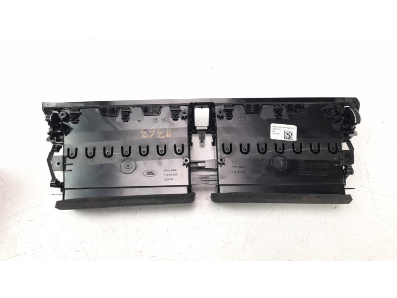 Recambio de rejilla aireadora para land rover range rover evoque referencia OEM IAM K8D2014L21D K8D2014L21C 