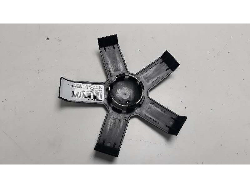 Recambio de tapacubos para volkswagen t6 transporter referencia OEM IAM 7E0601149  