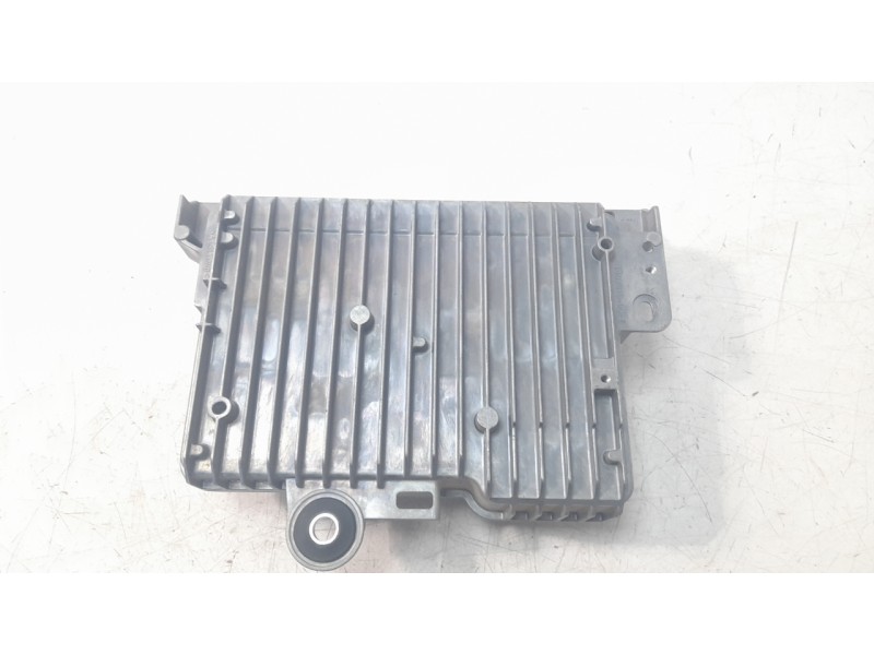 Recambio de modulo electronico para tesla model 3 (5yj3) ev referencia OEM IAM M3GFSHGA1FC1  