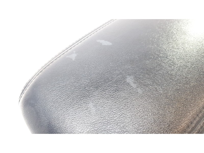 Recambio de apoyabrazos central para ford focus iv (hn) 1.0 ecoboost mhev active referencia OEM IAM 2633578  