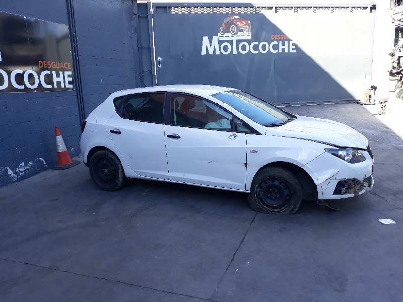 seat ibiza (6j5) del año 2011