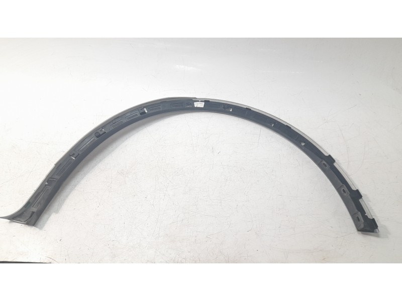 Recambio de aletin trasero derecho para ford kuga iii (dfk) 2.5 fhev referencia OEM IAM 2427450  