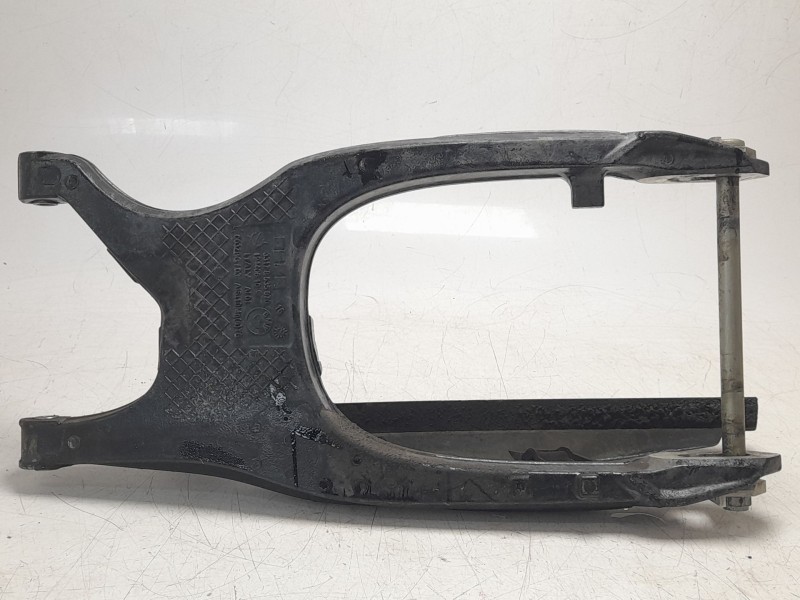 Recambio de basculante para bmw f ( - 800cc) f 700 gs (k70) referencia OEM IAM   