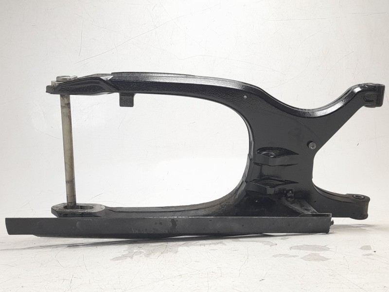 Recambio de basculante para bmw f ( - 800cc) f 700 gs (k70) referencia OEM IAM   