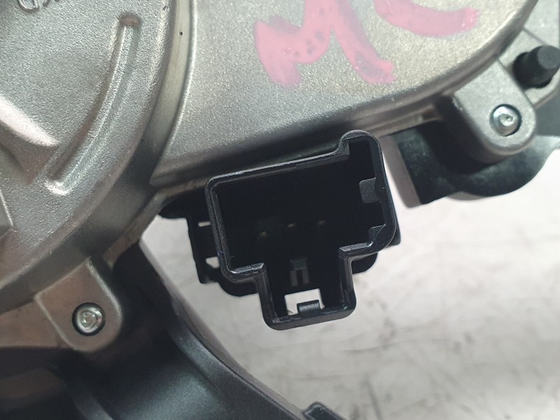 Recambio de motor limpia trasero para ford kuga iii (dfk) 2.5 fhev referencia OEM IAM DS7317404BB  