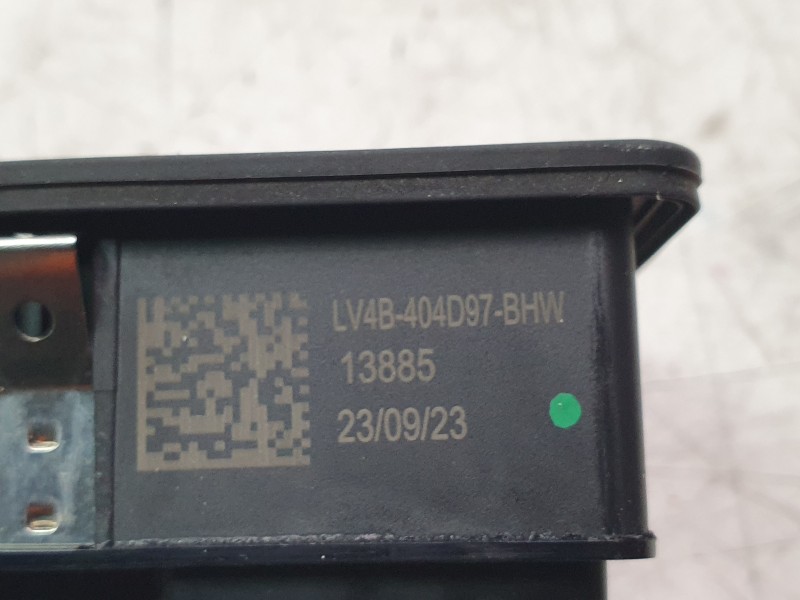 Recambio de camara vision trasera para ford kuga iii (dfk) 2.5 fhev referencia OEM IAM LJ6T19G490BA LV4B404D97BHW 