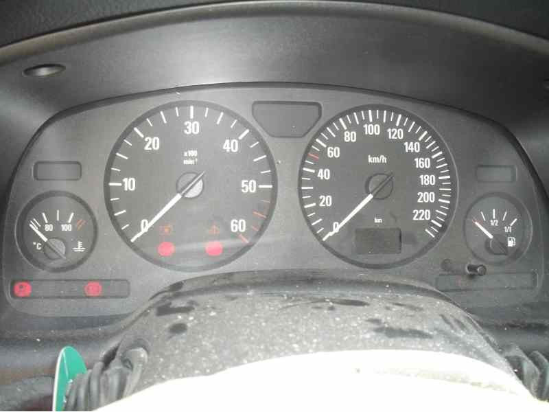 opel astra g berlina del año 2003