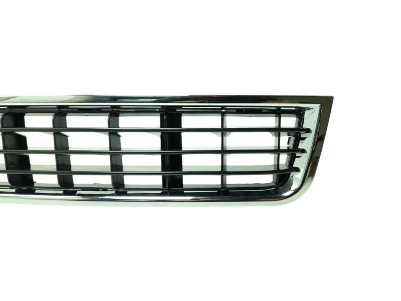 Recambio de rejilla paragolpes central para audi a4 berlina (8e) referencia OEM IAM 8E080764701C 107020802 107020802 , AD0202120