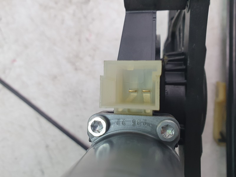 Recambio de elevalunas delantero derecho para audi q3 sportback (f3n) 35 tdi referencia OEM IAM 83A837462  