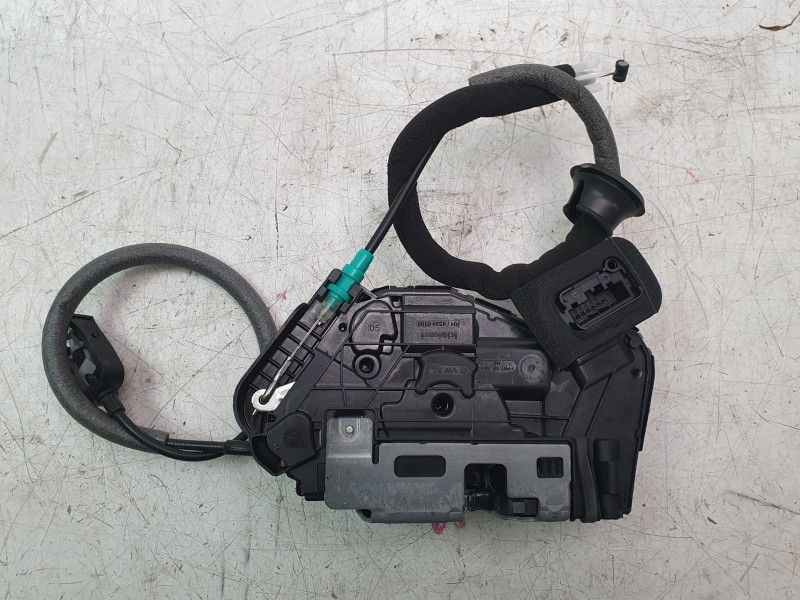 Recambio de cerradura puerta delantera derecha para audi q3 sportback (f3n) 35 tdi referencia OEM IAM 5TB837016E  