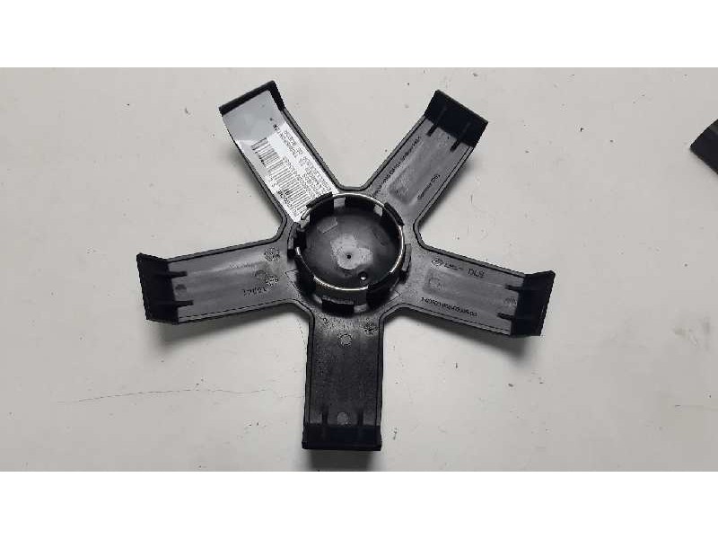 Recambio de tapacubos para volkswagen t6 transporter referencia OEM IAM 7E0601149  