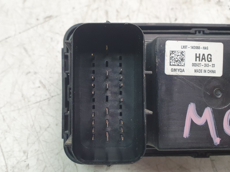 Recambio de caja reles / fusibles para ford kuga iii (dfk) 2.5 fhev referencia OEM IAM LX6T14D068HAG  