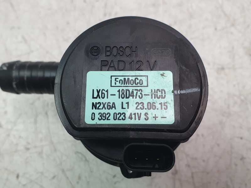 Recambio de bomba agua para ford kuga iii (dfk) 2.5 fhev referencia OEM IAM LX6118D473HCD  