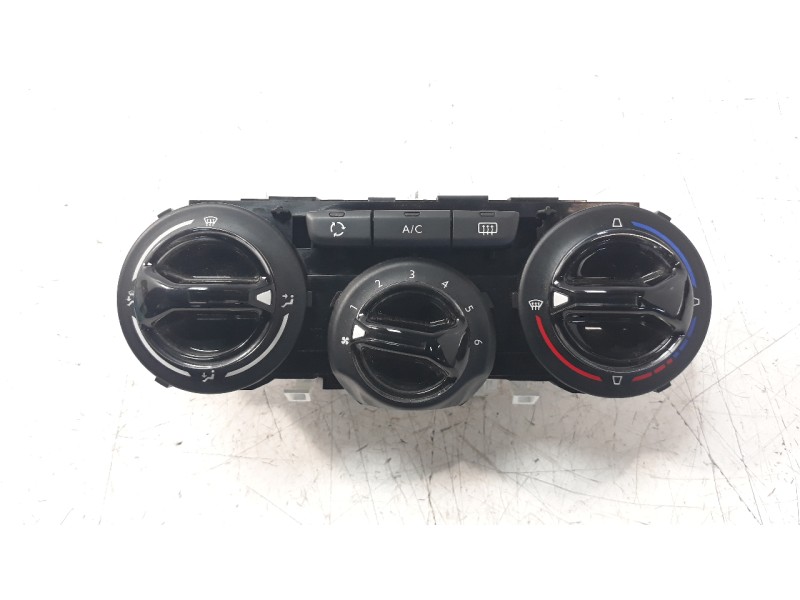 Recambio de mando calefaccion / aire acondicionado para peugeot 208 1.2 12v vti referencia OEM IAM 96722483ZD  