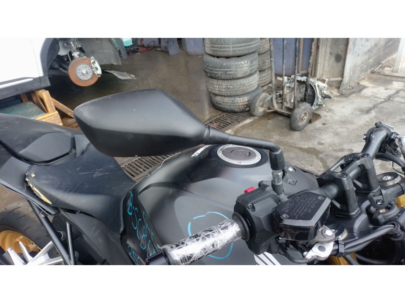 Recambio de retrovisor derecho para honda cb 1000 sp referencia OEM IAM   