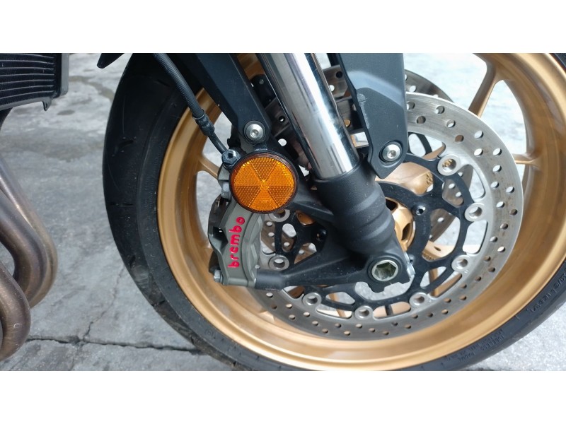 Recambio de pinza de freno delantera derecha para honda cb 1000 sp referencia OEM IAM   