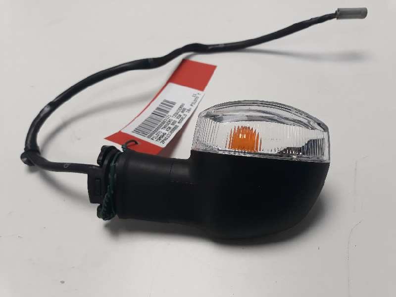 Recambio de piloto trasero izquierdo para yamaha xsr 900 xsr 900 referencia OEM IAM 2PN833300000  