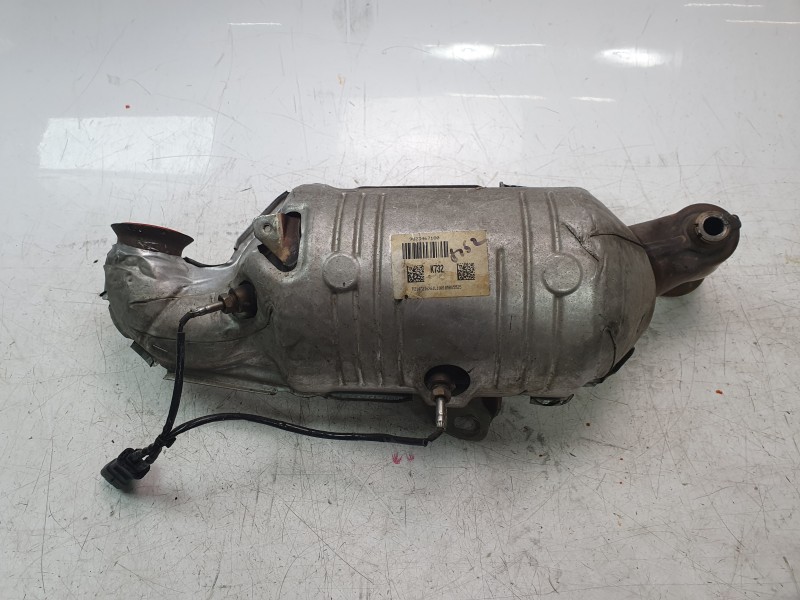 Recambio de filtro de particulas para peugeot 308 ii (lb_, lp_, lw_, lh_, l3_) 1.6 hdi 100 referencia OEM IAM 9823467180 K732 