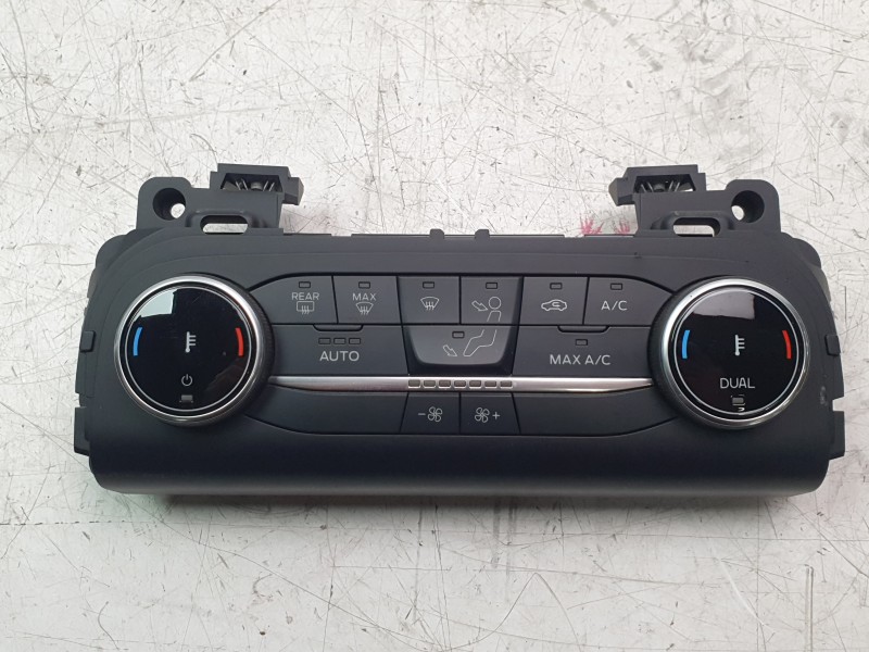 Recambio de mando climatizador para ford kuga iii (dfk) 2.5 fhev referencia OEM IAM NJ6T18C612AB 2534657 