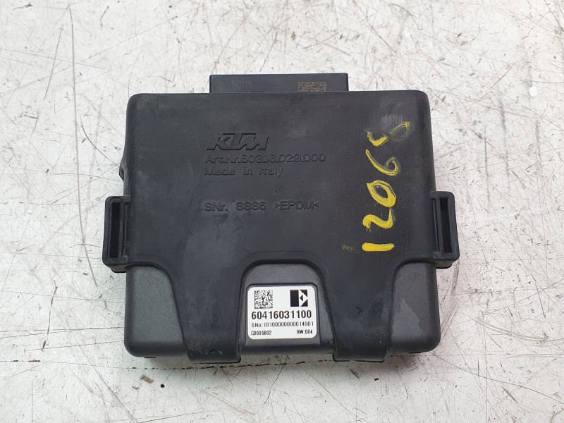 Recambio de modulo electronico para ktm super duke 1290 super duke r referencia OEM IAM 60416031100  