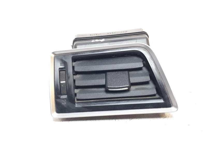 Recambio de aireador izquierdo para subaru outback (bs) 2.0 d awd (bsd) referencia OEM IAM 66110AL02A  