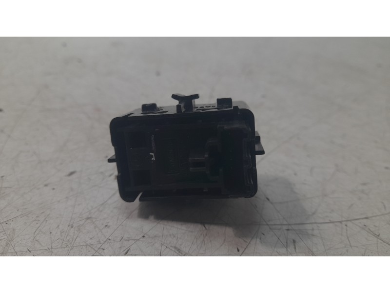 Recambio de mando elevalunas trasero derecho para ford kuga iii (dfk) 2.5 fhev referencia OEM IAM LB5T14529AAW  