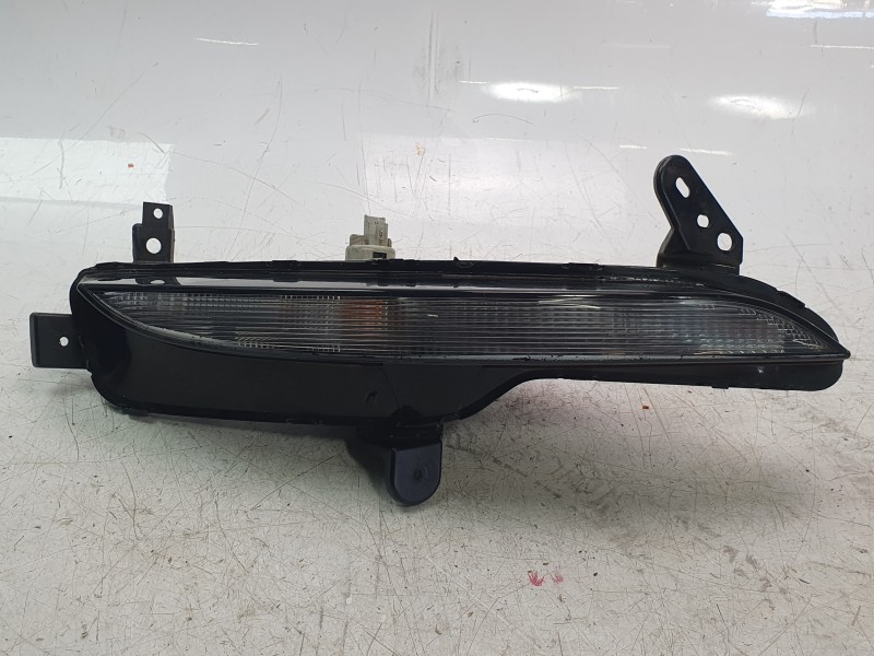 Recambio de piloto delantero izquierdo para renault megane iv hatchback (b9a/m/n_) 1.5 blue dci 115 (b9a6) referencia OEM IAM 26