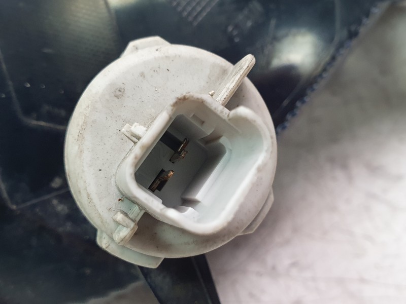 Recambio de piloto delantero izquierdo para renault megane iv hatchback (b9a/m/n_) 1.5 blue dci 115 (b9a6) referencia OEM IAM 26