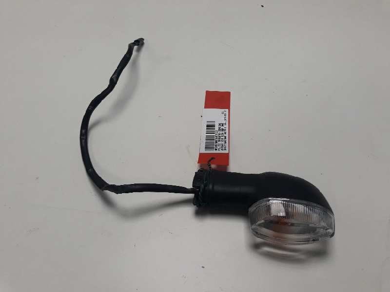 Recambio de piloto trasero derecho para yamaha xsr 900 xsr 900 referencia OEM IAM 2PN833400000  