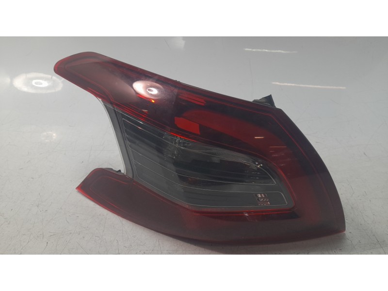 Recambio de piloto trasero izquierdo para peugeot 308 ii (lb_, lp_, lw_, lh_, l3_) 1.6 hdi 100 referencia OEM IAM 9823728680  PG