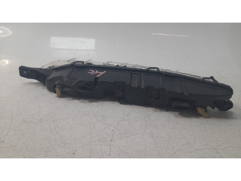 Recambio de piloto delantero derecho para citroën c4 picasso ii 1.6 bluehdi 120 referencia OEM IAM 9822653680  