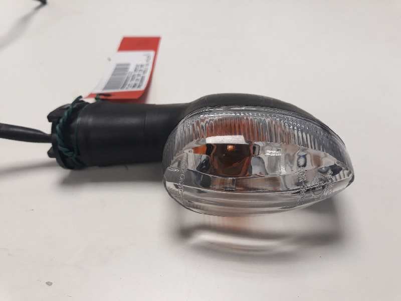 Recambio de piloto trasero derecho para yamaha xsr 900 xsr 900 referencia OEM IAM 2PN833400000  