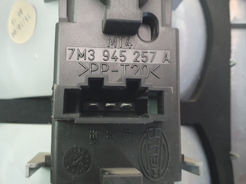 Recambio de piloto trasero izquierdo interior para seat alhambra (7v8, 7v9) 1.9 tdi referencia OEM IAM 964571 7M7945111 