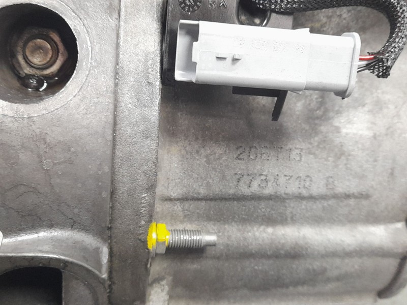 Recambio de caja cambios para peugeot 308 ii (lb_, lp_, lw_, lh_, l3_) 1.6 hdi 100 referencia OEM IAM 20ET13 9682054510 96808866