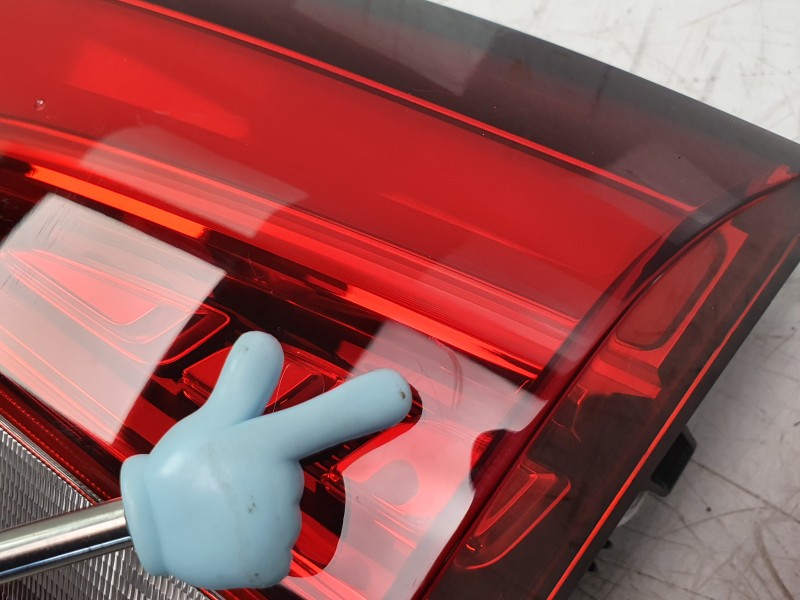 Recambio de piloto trasero derecho interior para mg zs 1.5 hybrid+ referencia OEM IAM 12053737  