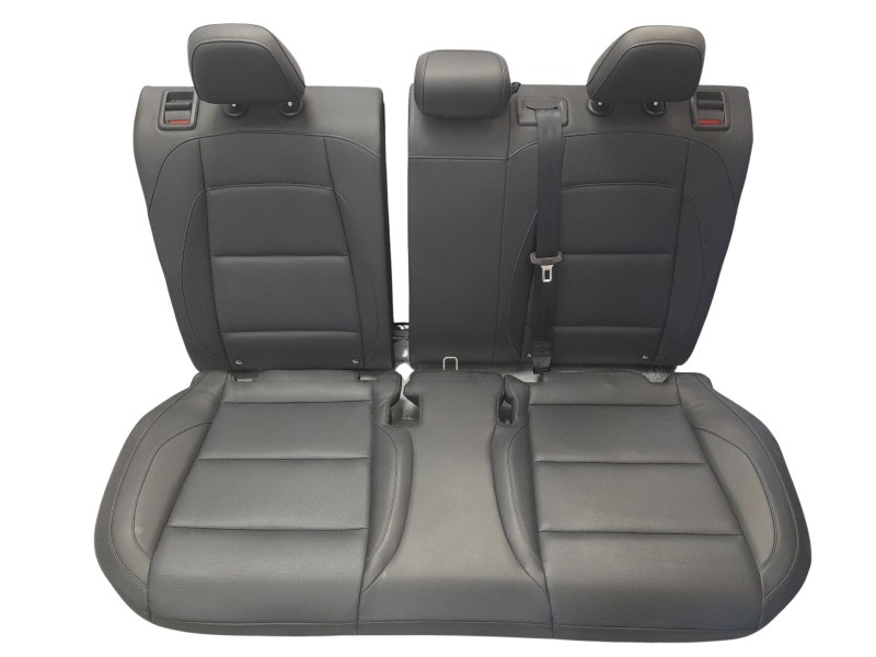 Recambio de asientos traseros para mg zs 1.5 hybrid+ referencia OEM IAM 11812024  